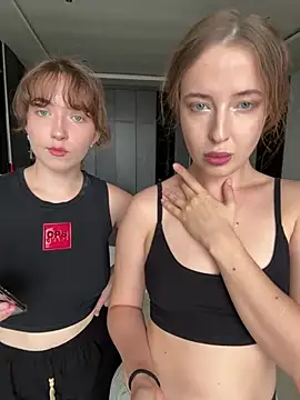 Nura n Sarah online show from February 11, 2026, 5:12 am