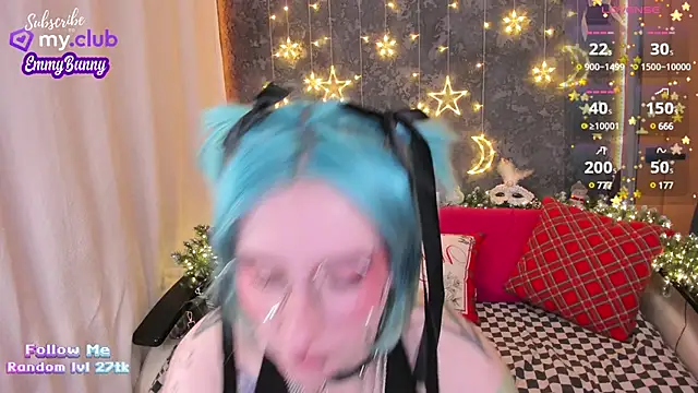 Snapshot of EmmyBunny chatting on December 14, 2024, 3:04 pm EmmyBunny online show from December 14, 2024, 3:04 pm