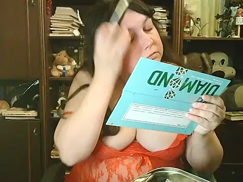 Snapshot of CarrieQPeach chatting on June 3, 2026, 7:41 pm CarrieQPeach online show from June 3, 2026, 7:41 pm