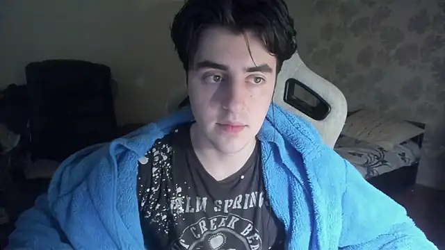 Knuckles17 online show from June 14, 2026, 2:24 am