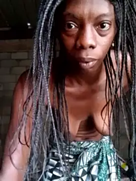 Snapshot of nzanizy chatting on November 6, 2025, 12:06 pm nzanizy online show from November 6, 2025, 12:06 pm