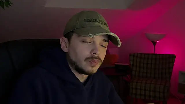 Snapshot of naked_psy chatting on January 8, 2026, 12:02 am naked psy online show from January 8, 2026, 12:02 am