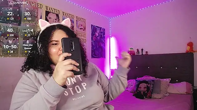 Snapshot of luisianacoxx chatting on December 27, 2024, 12:18 am luisianacoxx online show from December 27, 2024, 12:18 am