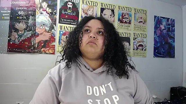 Snapshot of luisianacoxx chatting on February 25, 2025, 11:33 pm luisianacoxx online show from February 25, 2025, 11:33 pm