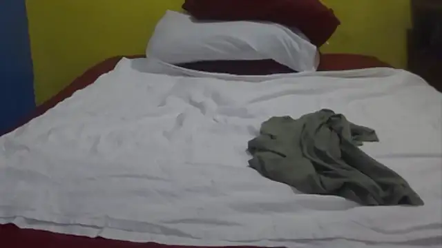 ElmaCannon online show from January 13, 2026, 12:38 am