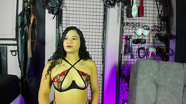 Twisted Fantasy online show from January 21, 2025, 7:50 pm