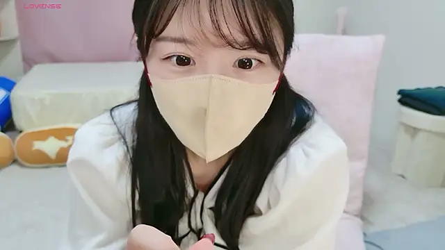 anchan  online show from March 17, 2026, 1:03 pm