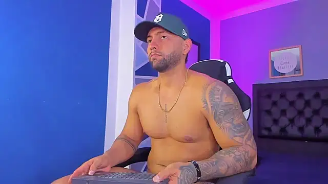 alex oficial online show from November 25, 2025, 7:08 am