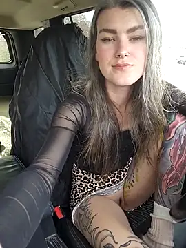 Snapshot of Lilmissvyx chatting on March 21, 2025, 12:51 am Lilmissvyx online show from March 21, 2025, 12:51 am