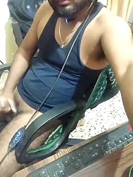 Ruby1Hot online show from May 13, 2026, 5:27 am