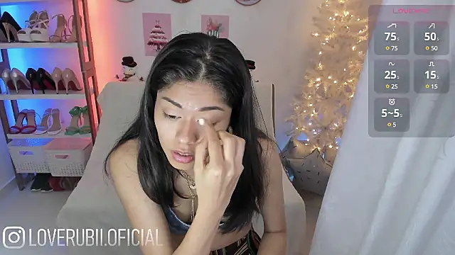 loverubii online show from December 4, 2024, 11:13 pm