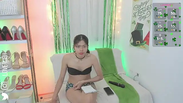 loverubii online show from March 13, 2025, 1:10 am