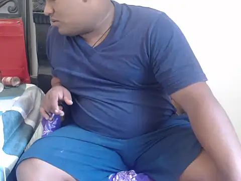 PONSE LATINO online show from September 15, 2025, 2:06 pm