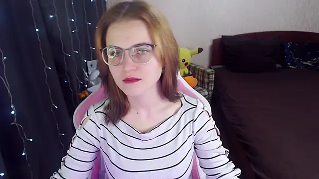 MissBrightShine online show from February 8, 2025, 9:56 am