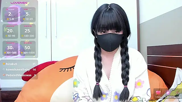 Snapshot of alonelove__ chatting on February 20, 2025, 8:50 am alonelove online show from February 20, 2025, 8:50 am
