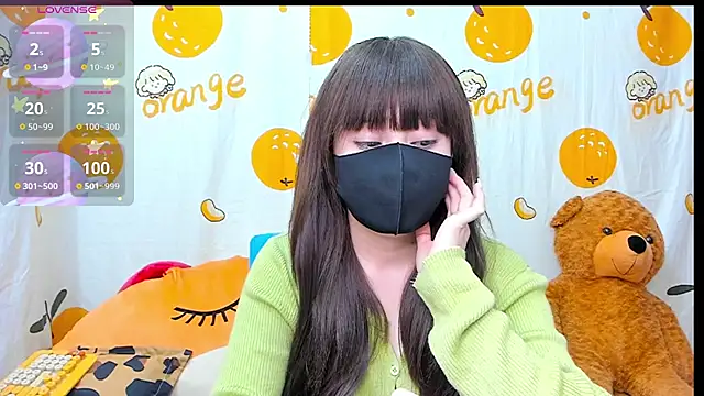 alonelove   online show from October 25, 2025, 2:30 am