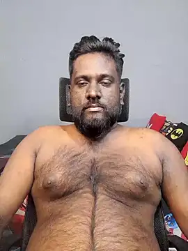 Rayansmith  online show from September 17, 2025, 2:41 pm