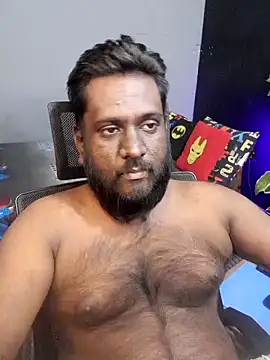 Rayansmith  online show from November 18, 2025, 4:00 pm