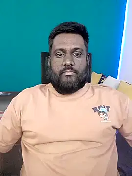 Rayansmith  online show from March 7, 2026, 10:07 pm