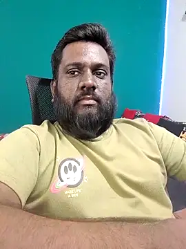 Rayansmith  online show from March 23, 2026, 11:53 pm