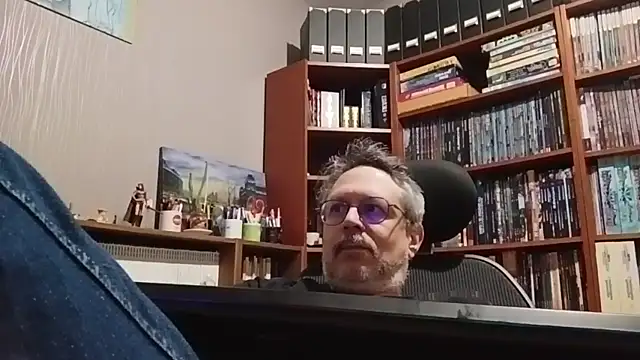 Mandra is a whore online show from January 5, 2026, 5:27 pm