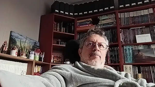 Mandra is a whore online show from January 11, 2026, 10:31 am