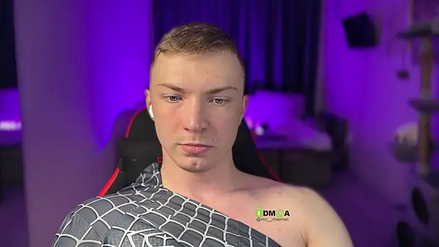 Snapshot of iron__chap chatting on February 12, 2026, 7:42 pm iron chap online show from February 12, 2026, 7:42 pm