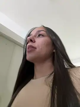 Snapshot of dominantandsubmissiveshow chatting on February 24, 2025, 11:09 pm dominantandsubmissiveshow online show from February 24, 2025, 11:09 pm