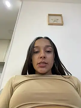 Snapshot of dominantandsubmissiveshow chatting on February 25, 2025, 5:36 pm dominantandsubmissiveshow online show from February 25, 2025, 5:36 pm