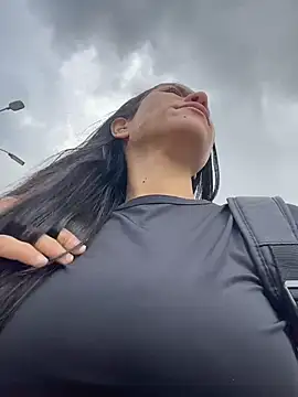 Snapshot of dominantandsubmissiveshow chatting on December 22, 2025, 6:27 pm dominantandsubmissiveshow online show from December 22, 2025, 6:27 pm