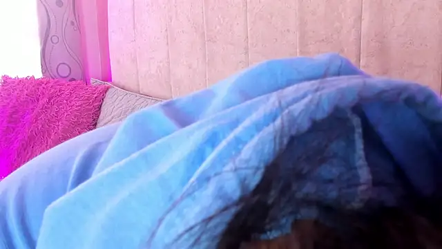 Satuurn  online show from January 4, 2025, 1:42 pm