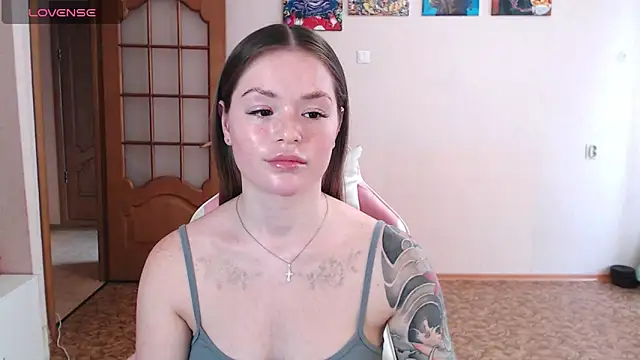 miaacatt online show from March 23, 2026, 10:08 am