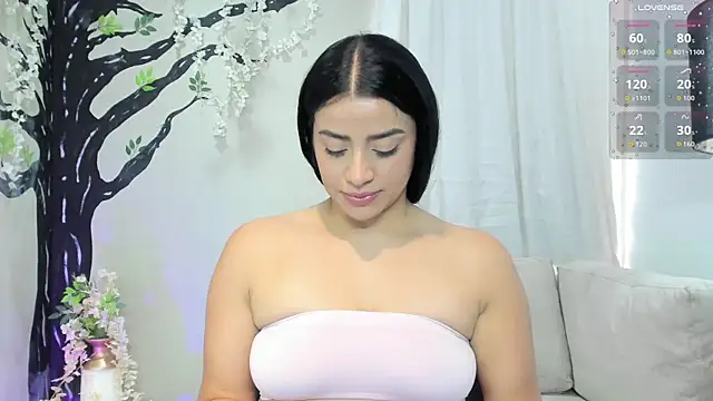 Snapshot of Paula_Desousa chatting on October 26, 2025, 6:25 pm Paula Desousa online show from October 26, 2025, 6:25 pm