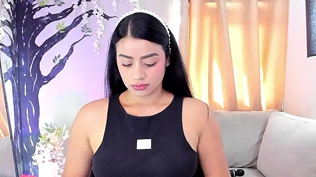 Snapshot of Paula_Desousa chatting on February 5, 2026, 7:29 pm Paula Desousa online show from February 5, 2026, 7:29 pm