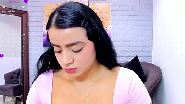 Paula Desousa online show from May 25, 2026, 7:31 pm