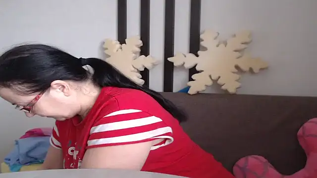 Alma44 online show from November 13, 2025, 8:24 am