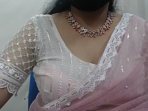 Lovely Siri 23 online show from February 4, 2026, 5:57 am