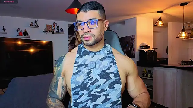 Michael Diamond online show from April 15, 2026, 2:40 am