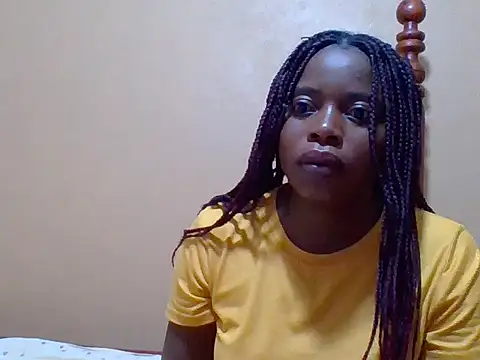 sweetbabra1 online show from October 19, 2025, 5:08 am