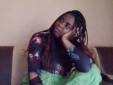 sweetbabra1 online show from October 20, 2025, 10:38 am