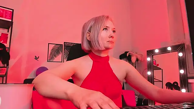 ReiYosimoto online show from March 3, 2025, 11:55 am