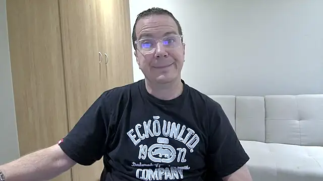 BrettJ81 online show from March 15, 2026, 1:39 pm