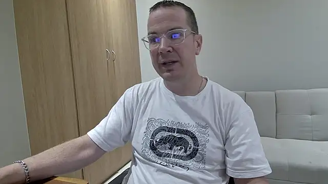 BrettJ81 online show from March 23, 2026, 2:54 pm