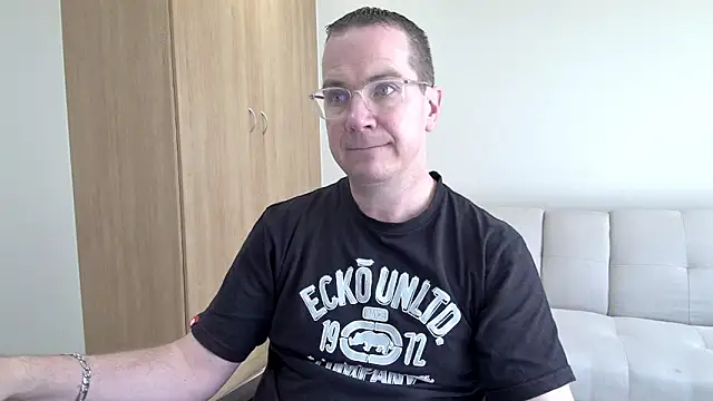 BrettJ81 online show from May 30, 2026, 11:29 am