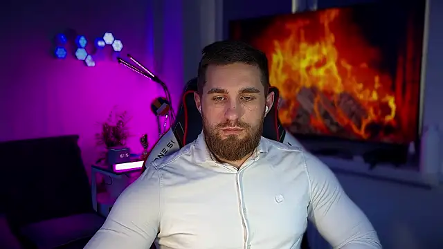 Sweeet  boy online show from February 3, 2026, 1:16 pm