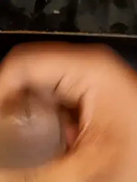 u wan me online show from April 17, 2026, 5:54 am