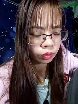   Mai-love19   online show from March 2, 2025, 8:48 am