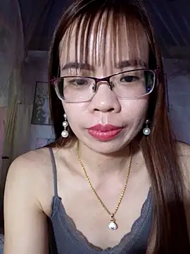   Mai-love19   online show from March 4, 2025, 8:35 am