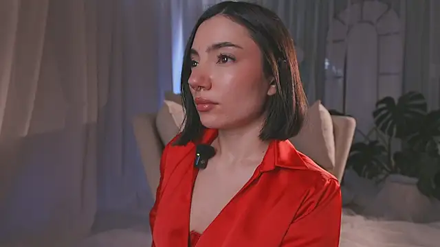 AmyArmstrong online show from April 11, 2026, 10:25 pm