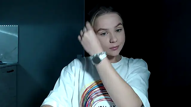 Snapshot of Sunbeam_ chatting on October 19, 2025, 7:36 pm Sunbeam online show from October 19, 2025, 7:36 pm